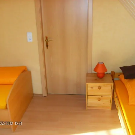 Apartman Am Wasserturm, 35745